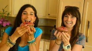 Kristina & Megan Make Raw Love Pies!