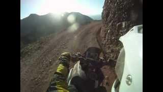 Approaching CUSCO  - Dirt Track - SUZUKI DR 800 BIG