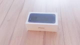 Unboxing iPhone 7 in 2020