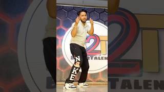 Move on the next  | #dance #back2talent #abrarmansoori #danceshort #trending #trend #explore