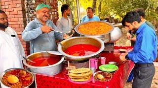 100/- Rs PUNJABI PAKISTAN STREET FOOD DESI NASHTA CHANA CHOLAY BREAKFAST IN LAHORE