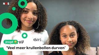 Kinderen met krullen dragen haar vaker natuurlijk