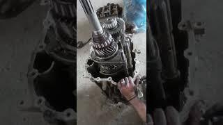 Eicher gear box open#shorts #repair#shorts#tecnician#Sanjeevtechnical#volvod13#trending#shortfeed