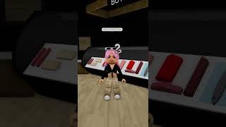 i thought she was my mom#robloxshorts #roblox