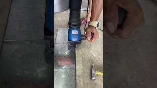 Duct seam bending motor