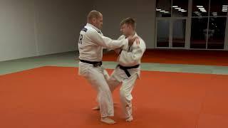 Learn how to counter seoi-nage with a quick foot sweep