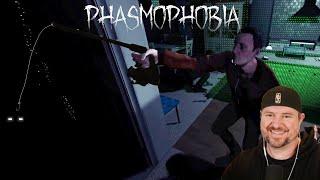 Fishing for Ghosts with Scar and Skizz in Phasmophobia!