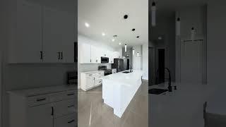  Welcome to your new home in Lehigh Acres! 