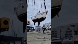️Подъем яхты для ежегодной чистки и осмотра корпуса яхты) #blacksea #yacht #yachting