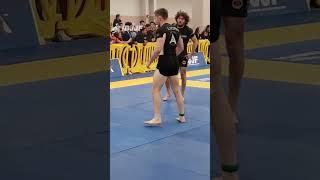 Insane finish by Roberto Jimenez in Albuquerque  #bjj #ibjjf