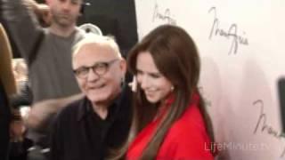 A LifeMinute with Jennifer Love Hewitt