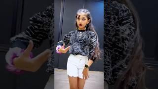 2 IN 1 URMI PATEL DANCER#youtubeshorts #explore #viral #cute #subscribe #modal #instagram #foryou