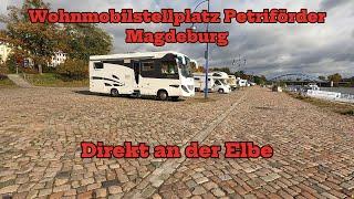 Wohnmobilstellplatz Petriförder in Magdeburg  -  direkt an der Elbe