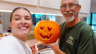 Vlog | Prepping for Photoshoot, Carving a Pumpkin, & Roasting Seeds