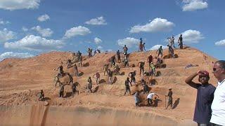 GRS Gemresearch Documentary: Sapphire Mining in Madagascar (2008)