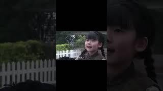 母親把女兒送到富豪家門口，誰料富豪一眼就認出這是他走失多年的親生女兒！