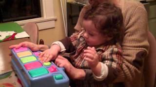 O novo brinquedo.MP4