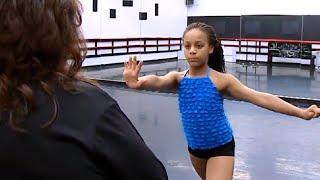 Dance Moms-"NIAS SOLO REHEARSAL AND THE MOMS CATCH HOLLY UP ON THE TEA"(S2E20 Flashback)