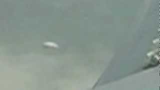 3 Most Amazing UFO Sightings Caught From Airplane - Don't Believe UFO ? Watch This!
