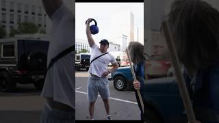 poor grandfather in a Lamborghini tests the strength of passers-by and pays for lifting weights