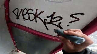 Police Dribbling during Graffiti Throwups in Budapest