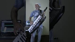 KISS - REASON TO LIVE on Roland AX-Synth KEYTAR. Guitar solo #shorts