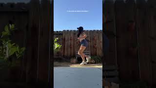 Love dancing in my backyard! #señora #señoralife #micasa #casa #hogar #plantas #parati