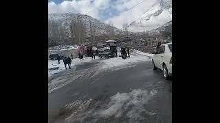 Tourists in Winter Hussainibridge northern Pakistan #shorts #hunza #viral #hussainibridge