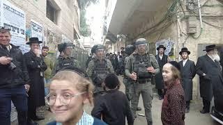 Anti-Zionist Jewish community flying Palestinian flags in Jerusalem