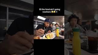 Eli caught eating at Waffle House #challenge #reaction #influencer