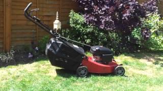 Champion 18 inch cut lawnmower