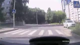 Ох@евшие рязанские водилы, которым ПДД не писан...
