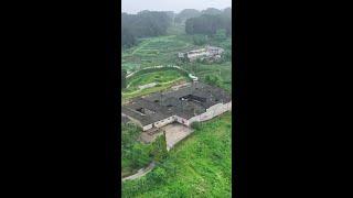 重庆涪陵陈万宝庄园，建于清同治年间，由300余名工匠，历时12年，耗银上万两才得以建成。#陈万宝庄园#古建筑#历史古迹打卡#重庆dou知道