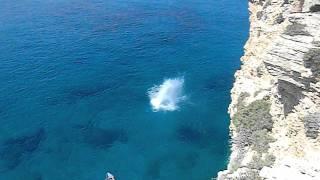 koufonisia greece / 20m - 60ft cliff jump