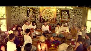 Shiva Kirtan Mantra Chanting Bhakti Yoga at Mahadevi Ashram 23 Nov 2015