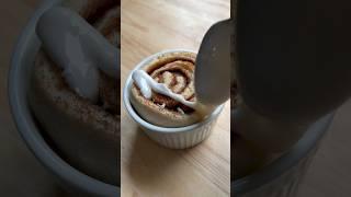 I can’t stop making this microwave cinnamon roll