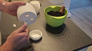 AMAZING 3D printed self watering planter