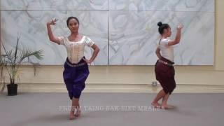 Khmer Arts Academy - Neary Chea Chuor