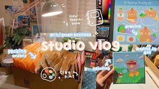 small business vlog  packing orders, painting, making clay pins, new sketchbook