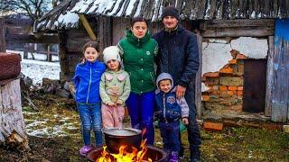 Life in the Ukrainian Mountains: Cooking Over Fire & Living with Nature!