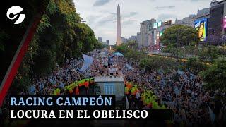 LOCURA POR RACING FESTEJÓ JUNTO A MILES DE HINCHAS EN EL OBELISCO