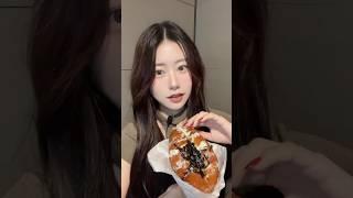 이 빵 먹으려고 제주도 간 사람
