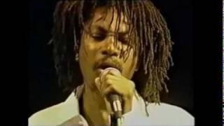 Garnett Silk live ~EarthStrong~ 1994