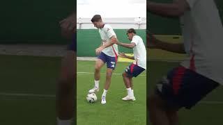  Álvaro Morata humiliating Lamine Yamal... It can't be, can it? 