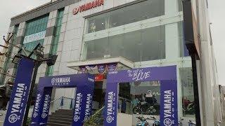 Visit to Biggest Yamaha Showroom|All Bikes and Scooters 4K 60FPS|First Global Shop|World's Largest ?