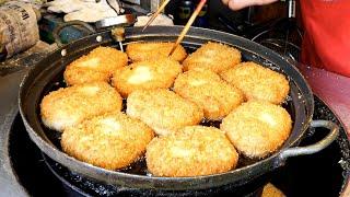 Street Food in Korea! Round and crunchy Korean breakfast, salad bread / Korean street Food