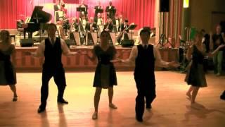 Fidgety Feet Dancing to The Craig Gildner Big Band