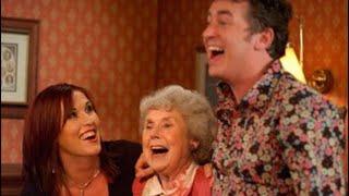 EastEnders - Nana Moon, Kat & Alfie Sing At The Vic Karaoke Night, 2005