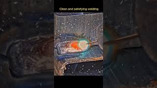 welding short viral #short #weldingtricks #weldingtipsandtricks #welder  #stickwelding