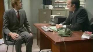 Monty Python - Silly Job Interview(czech subtitles)